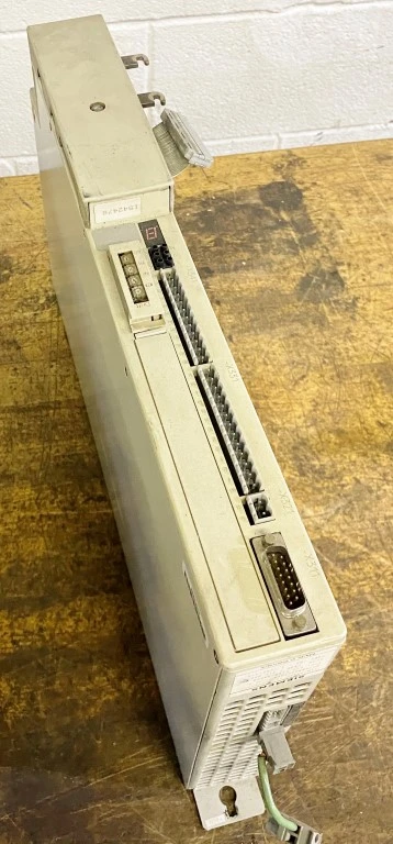 SIEMENS 6SC-6110-3AA0 SIMODRIVE SERVO DRIVE