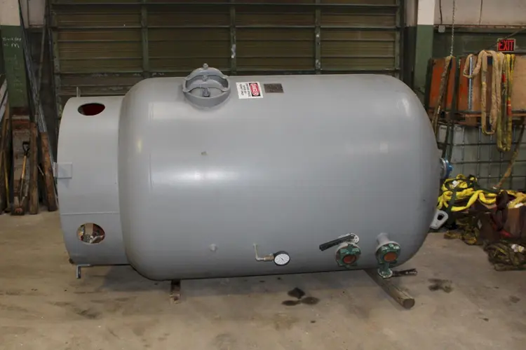 Used BUCKEYE _UNKNOWN_ Tank Mounted Air Compressors | D & D Industries #438596