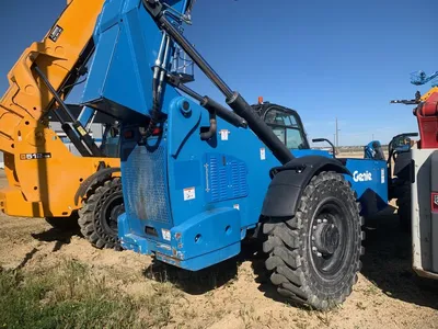 Used 2019 GENIE GTH-1056 TELEHANDLER Telehandlers Alberta CA | Adcock Equipment #1418002