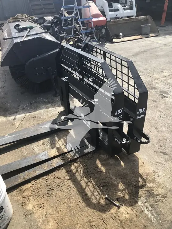 New | in-Stock 2026 TOMAHAWK 66 INCH Forklift Attachments California US | Lillo Machinery #1458180