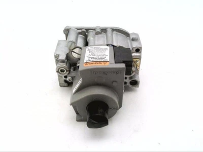 Honeywell VR8305M4884 Gas Valve [New]