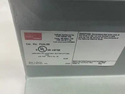 USED HOFFMAN NVENT HINGED COVER WIREWAY SECTION PAINTED WHITE