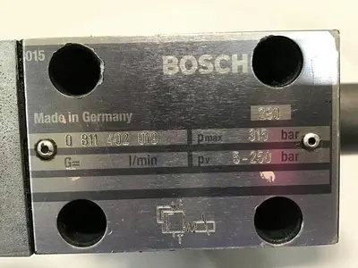 USED BOSCH 0 811 402 019