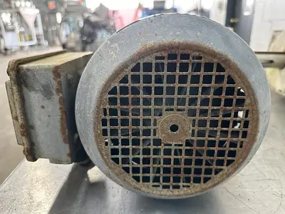 USED SEW-EURODRIVE SAF57DT90S4