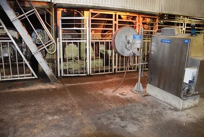 VALMET/BLACK CLAWSON 249" wide Machines, papier jusqu'à 98" (2,5 mètres) | Perry Equipment (8)