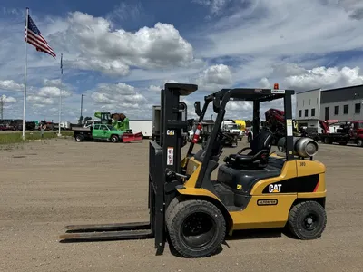 Used 2020 CATERPILLAR GP30N Internal Combustion Forklifts: Pneumatic Tire Minnesota US | Carco Truck & Equipment #1514171