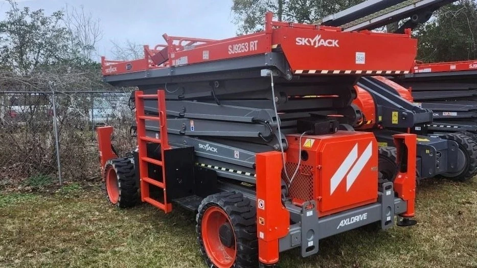 USED 2026 SkyJack SJ9253RT