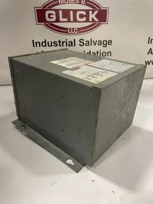 Square D 2S67F 2kVA Transformer 190-440V 110/220V 50/60Hz 1PH