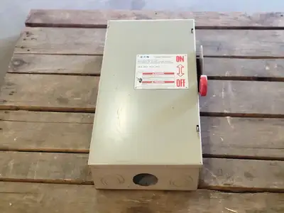 USED CUTLER-HAMMER 1HD363