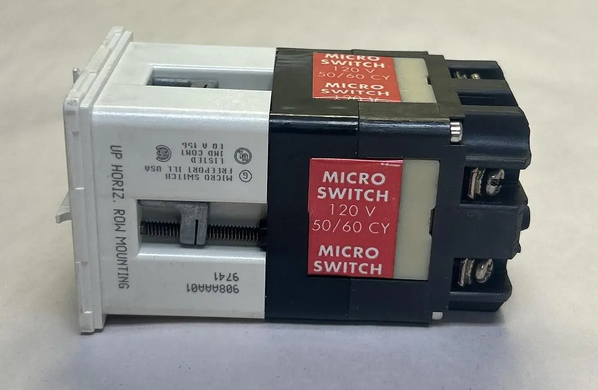 New | in-Stock HONEYWELL 908AAA01 Indicators Ohio US | Surplus Asset Holdings #1243653