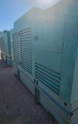 USED 2002 CUMMINS 300DFCB-2272
