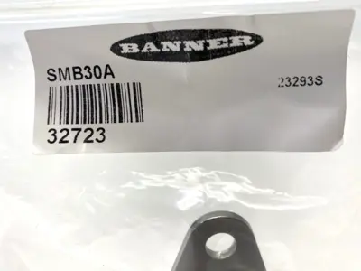 New | in-Stock Banner Right-Angle Mounting Bracket Stainless Steel 32723 Sensors Michigan US | Maverick Industrial Sales #1390820