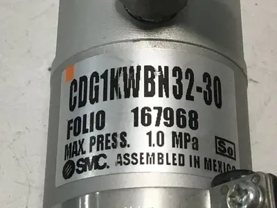USED SMC CDG1KWBN32-30