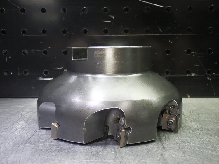 Used SANDVIK _UNKNOWN_ Face Mills Michigan US | Superior Machine & Tool Inc #453396