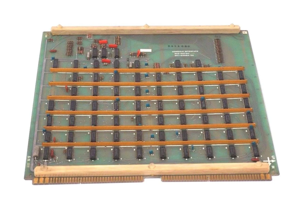 USED GIDDINGS & LEWIS 502-02724-52 CONSOLE INTERFACE BOARD 5020272452