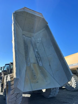 Used 2016 Komatsu HM400-5 Articulated Dump Trucks Ontario CA | Zadoon Equipment #1480627