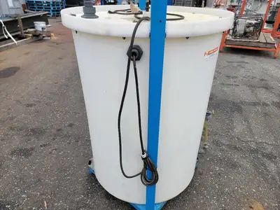 Plastic Tank w/ Fittings