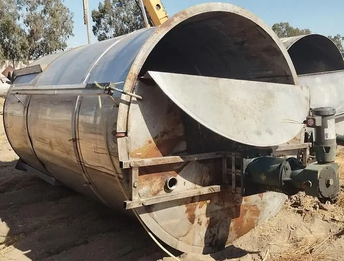 Used CE HOWARD STAINLESS 12448 B Stainless Steel Tanks California US | Machinery & Equipment #139466