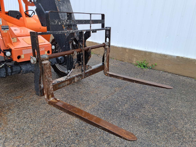 USED 2017 Skytrak 8042