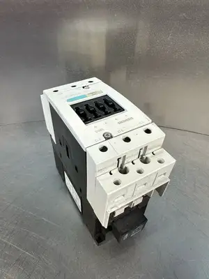 Siemens Sirius Power Contactor 3RT1045-3BB40 (7.2.4)