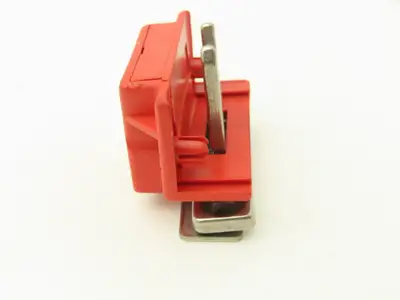 Allen Bradley 440G-A36050 Spartan Switch Actuator Catch Retainer Guide  Lot of 2