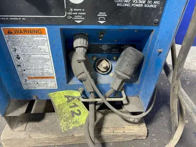 USED MILLER CP300