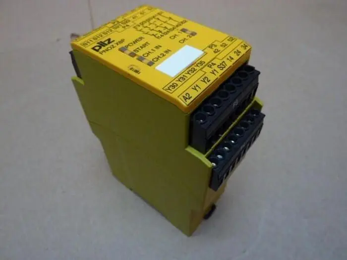 USED PILZ PNOZX8P24VDC3N/O2N/C2SO