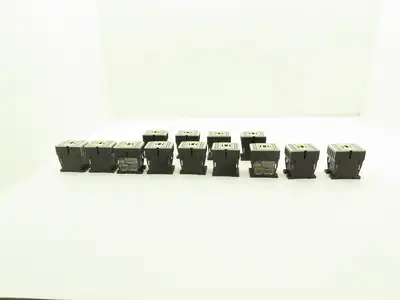 Siemens DIL MC15-01 Contactor 10Hp 600v 3Ph Lot of 13