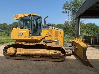 USED 2019 Deere 750K