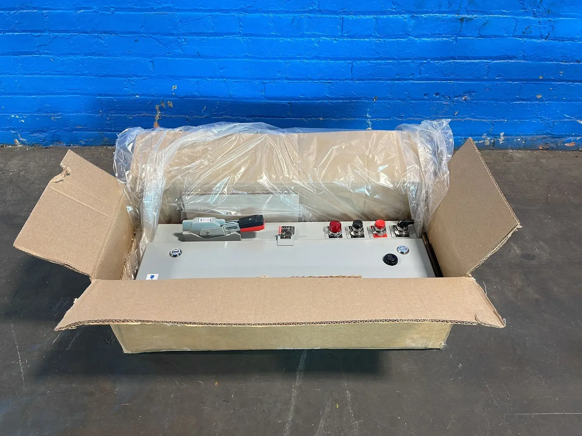 Used 2022 EATON ECN1811CCC Starters Ohio US | HGR 24 #1150460