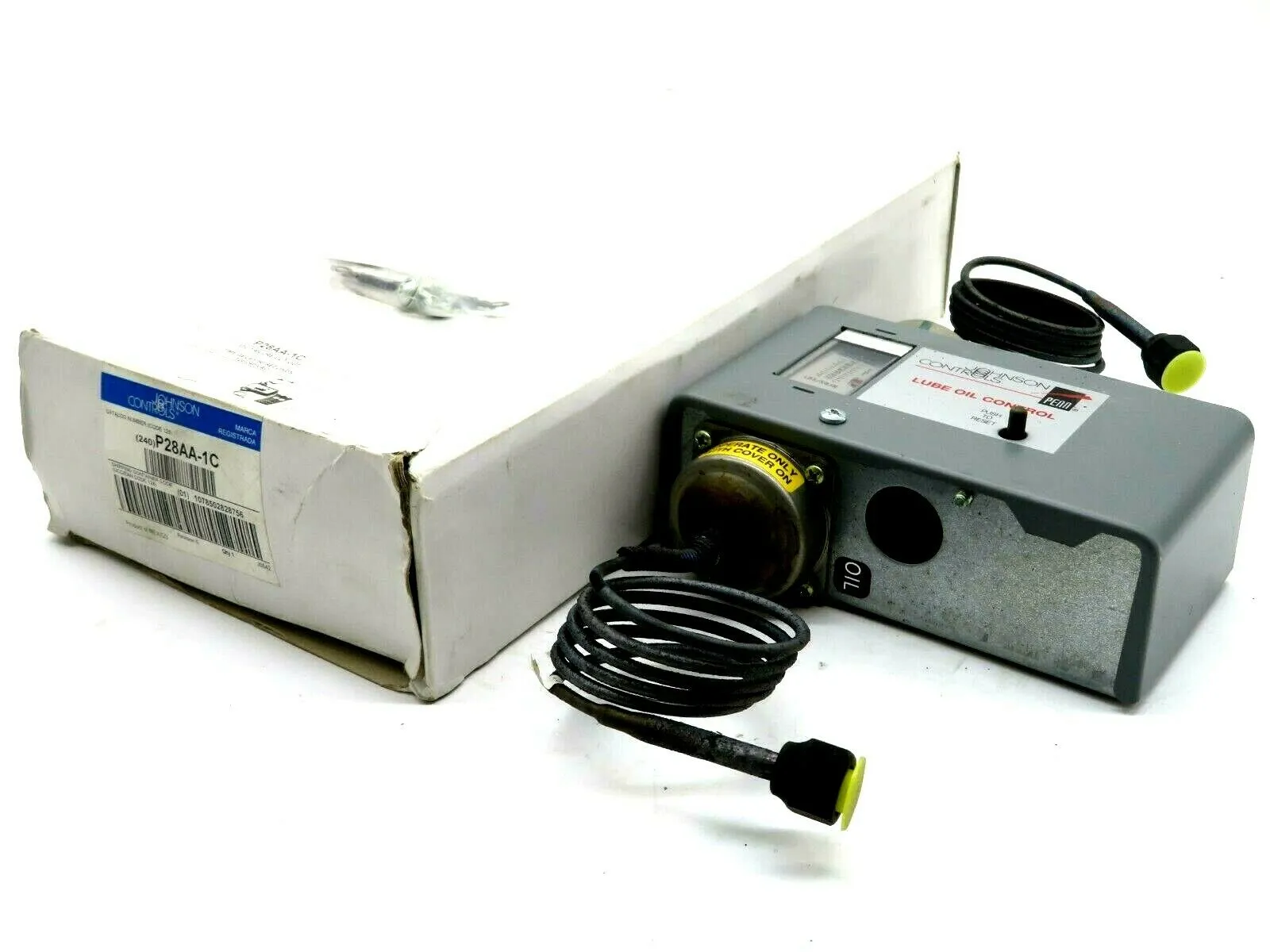NEW JOHNSON CONTROLS P28AA-1C LUBE OIL CONTROL P28AA1C
