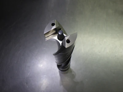 Kennametal #9 1.375" Coolant Thru 5xD Drill 1.5" Shank KSEM1375R5SS150 (LOC2472)