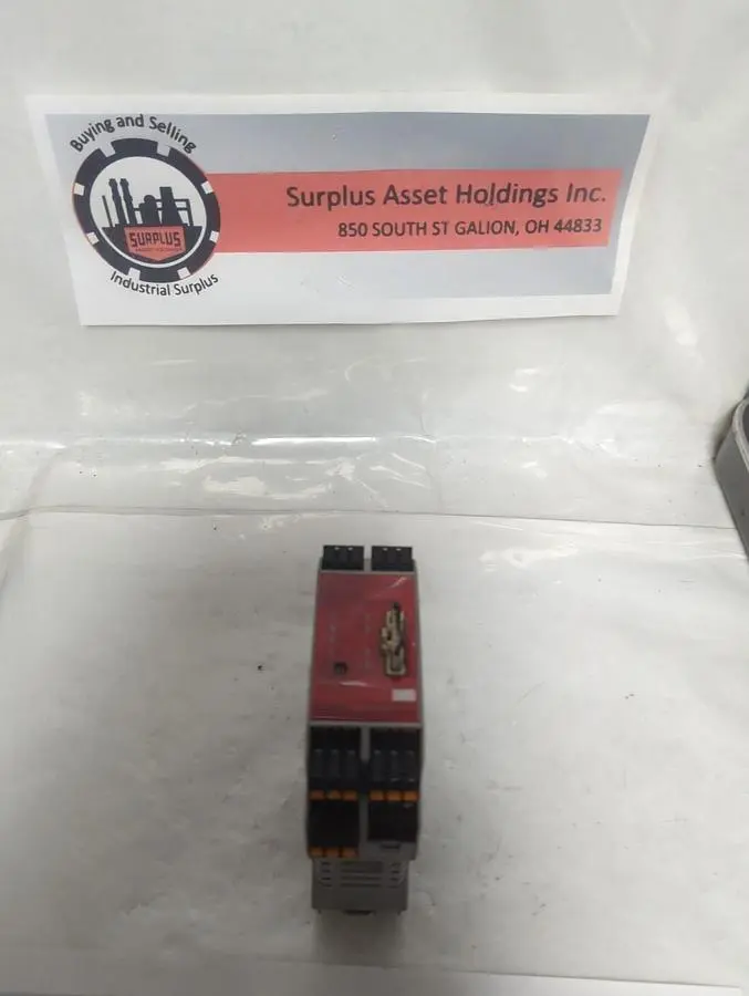 Used OMRON G9SX-AD322-T15-RT Miscellaneous Equipment (Electrical & Power) Ohio US | Surplus Asset Holdings #1445195