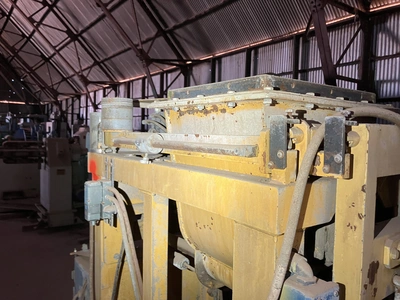 USED W.G. DURANT CORP 100