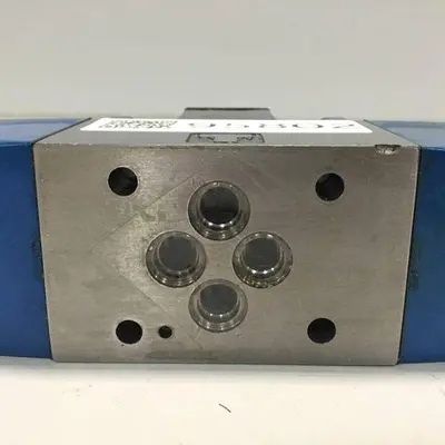 USED VICKERS DG4VS36CC1P7H50