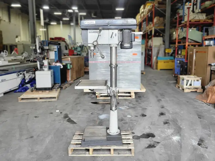 Used ROK ZQJ4132 Drill Press (Woodworking) British Columbia CA | Lenmark #255161