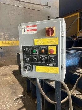 USED AMERICAN  BALER 150HP   W828L-T75S