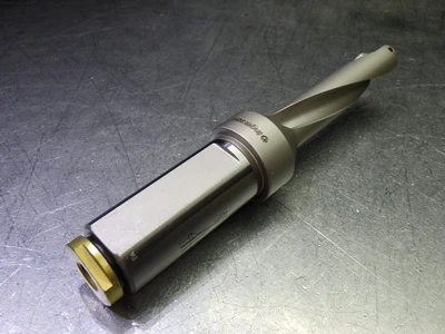 Ingersoll .688" Coolant Thru Indexable Drill 1" Shank Q0175070N5R01 (LOC2992B)