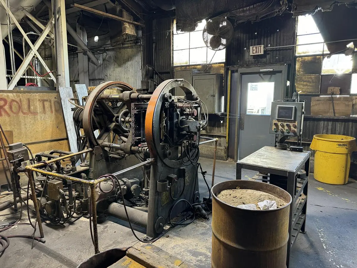 USED 2006 SHALCO U180 SHELL CORE MACHINE