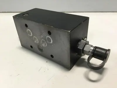 USED VICKERS DGMX2-5-PP-FW-S-30-EN407