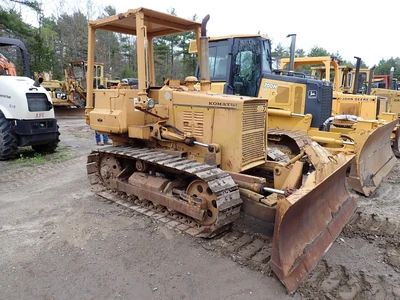 Used 1984 KOMATSU D31A-17 Crawler Dozers Massachusetts US | Brookside Equipment Sales #1422155