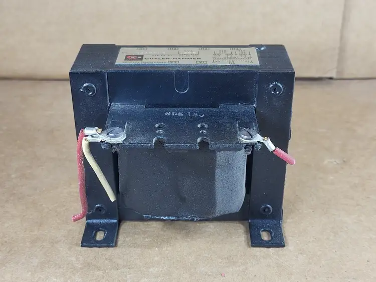Used CUTLER-HAMMER C340FNG Transformers British Columbia CA | Lenmark #408987