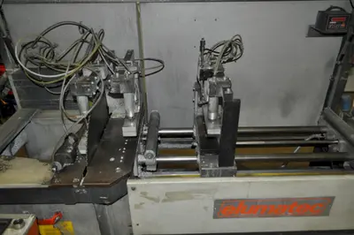 7" ELUMATEC AUTOMATIC MITRE SAW
