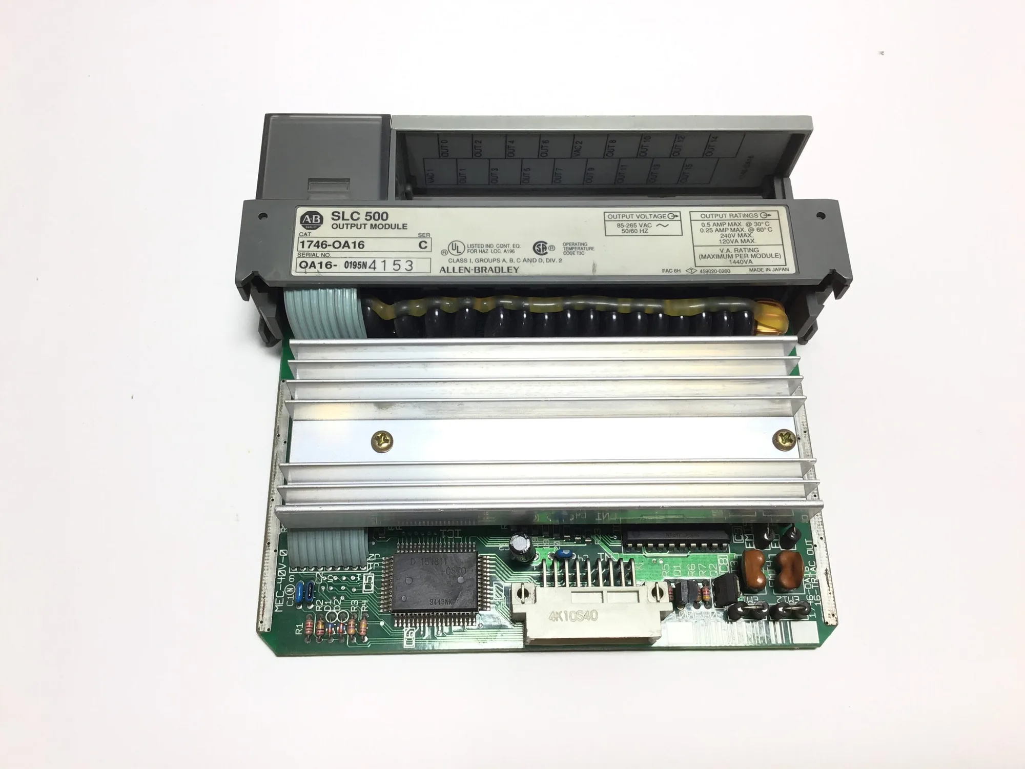 Allen-Bradley SLC500 – 1746-OA16 Output Module 85-265VAC 50/60Hz