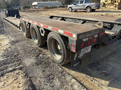 Used 2013 FONTAINE _UNKNOWN_ Lowboy Trailers Tennessee US | Moore Equipment #1517253