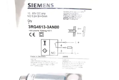NEW SIEMENS 3RG4613-3AN00 PROXIMITY SENSOR SIEMENS 3RG4613-3AN00