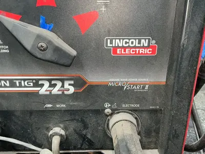 Used LINCOLN ELECTRIC PRECISION TIG 225 Tig Welders Ohio US | HGR 24 #1506588