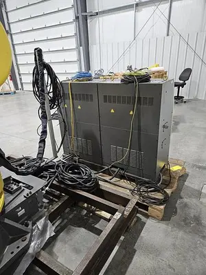 USED 2010 FANUC M-2000IA/1200