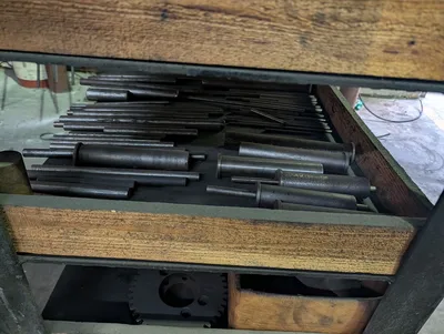 Used _UNKNOWN_ _UNKNOWN_ Punches & Dies Texas US | IRS Auction #1320710