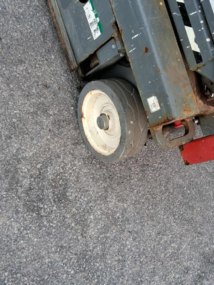 Used 2019 Skyjack SJ3215 Scissor Lifters Florida US | Stack Equipment #1550354